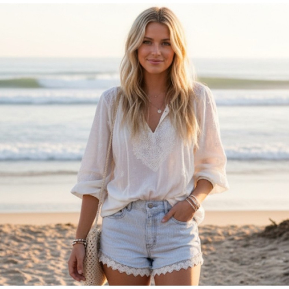 Free People‎ Railroad Stripe Lace Trim Shorts Size 28 Inseam 2 Jeans Denim 339